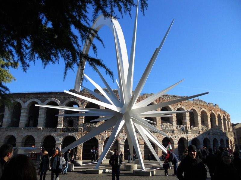 Stella di Natale - piazza Bra - Christmas Star on Piazza Bra